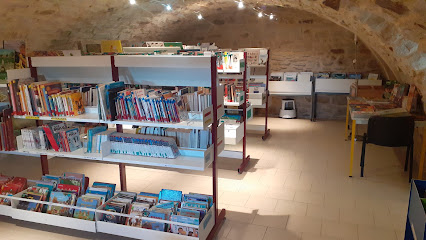 Bibliothèque Intercommunale Du Pays Beaume-Drobie, Bibliothèque à Lablachère