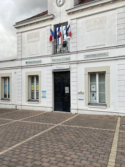 Bibliothèque Georges Brassens, Bibliothèque à Montigny-lès-Cormeilles