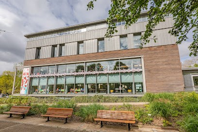 Médiathèque De Fontenay-aux-Roses, Bibliothèque à Fontenay-aux-Roses
