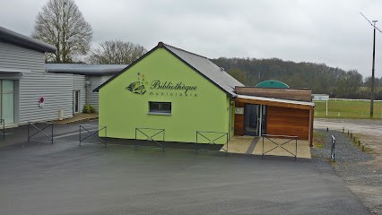 Bibliothèque D'lire De Lire, Bibliothèque à Saint-Roch