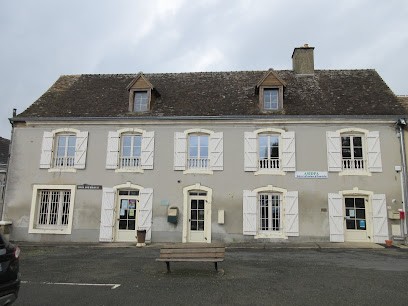 Bibliothèque, Bibliothèque à Montfort-le-Gesnois