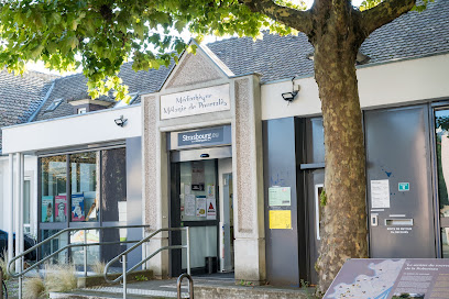 Médiathèque Mélanie De Pourtalès, Bibliothèque à Strasbourg