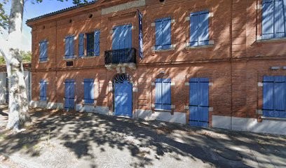 Le Lecteur Du Val, Bibliothèque à Donneville