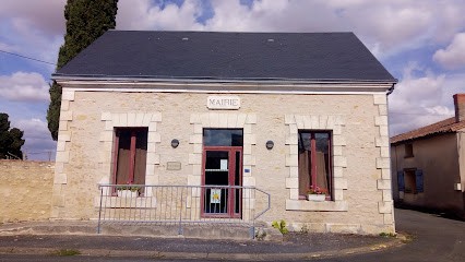 Bibliothèque Municipal, Bibliothèque à Cherves