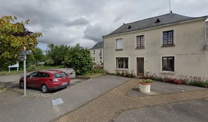 Bibliothèque Tremblay, Bibliothèque à Bouillé-Ménard