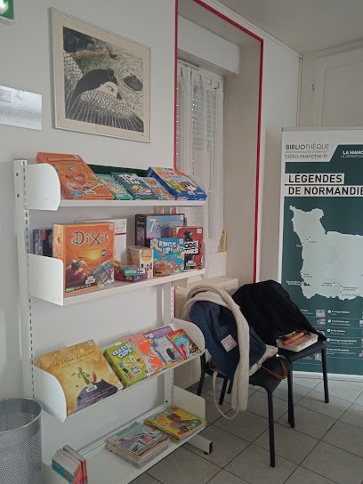 Bibliothèque Saint-George-de-Rouelley, Bibliothèque à Saint-Georges-de-Rouelley