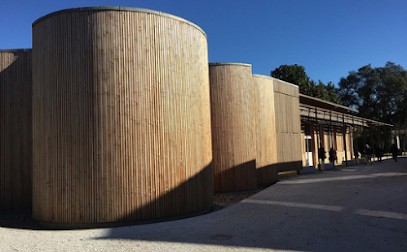 Bibliothèque De Briatexte, Bibliothèque à Briatexte